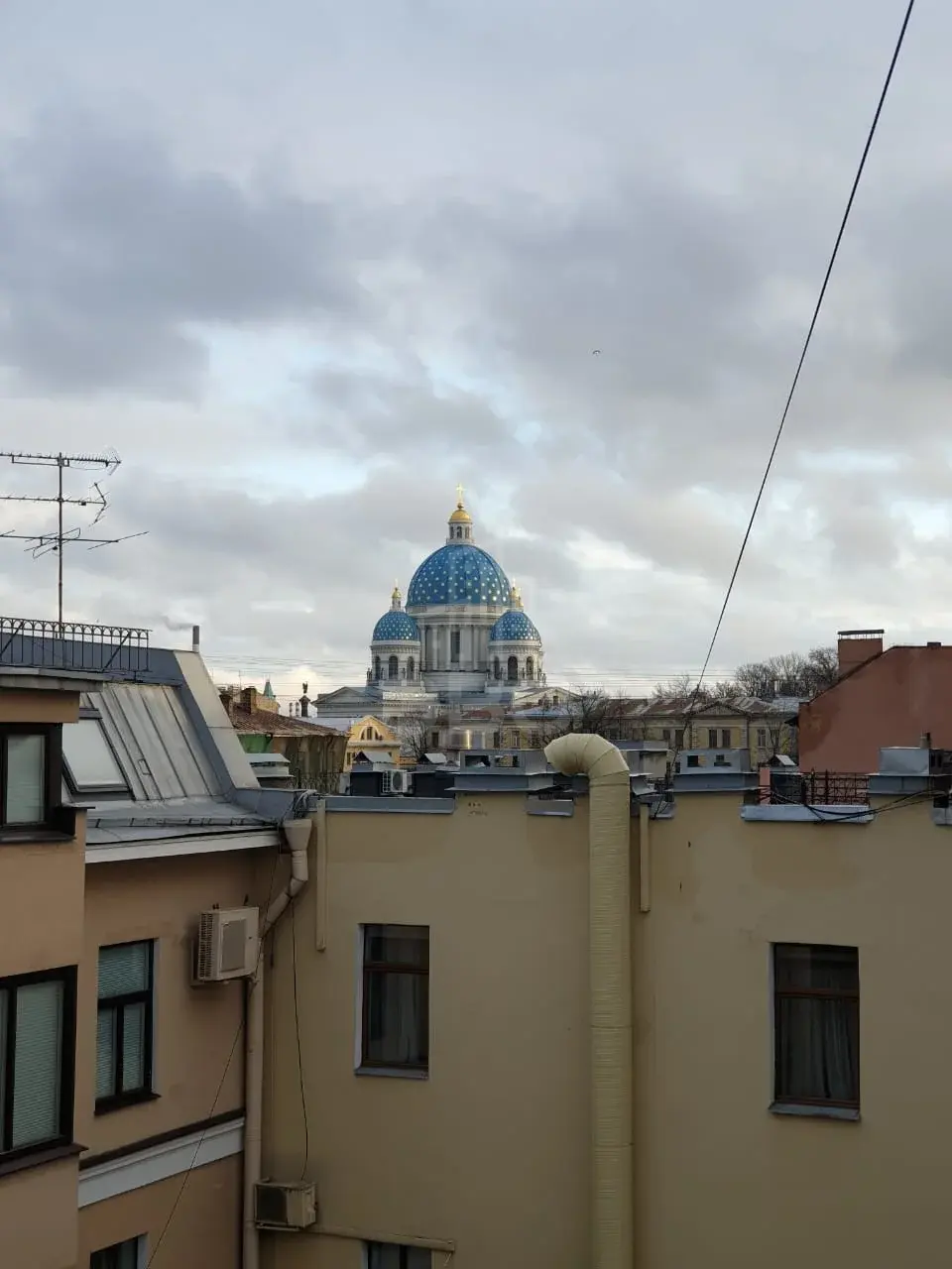 четырехкомнатная квартира в Санкт-Петербурге по адресу: Макаренко пер., 6/8