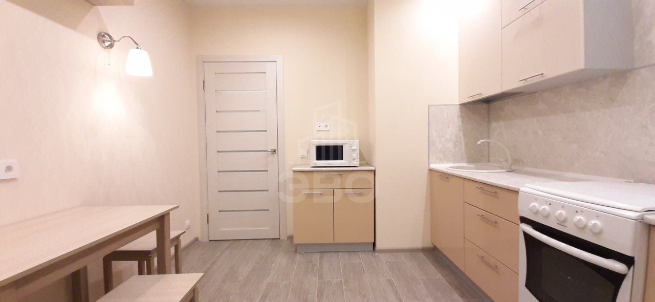 однокомнатная квартира в Санкт-Петербурге по адресу: Парфеновская ул., 9, к 1