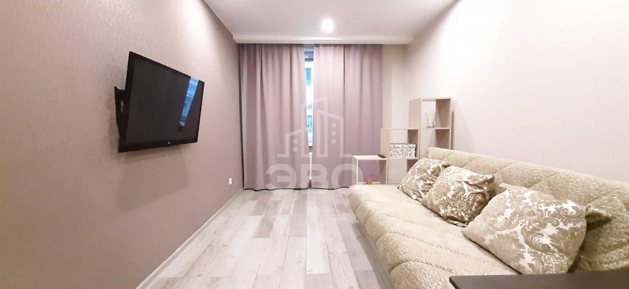 однокомнатная квартира в Санкт-Петербурге по адресу: Парфеновская ул., 9, к 1