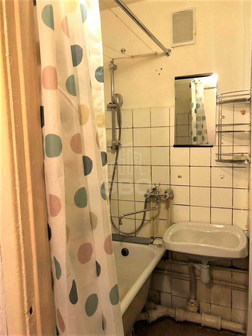 однокомнатная квартира в Санкт-Петербурге по адресу: Верности ул., 10, к 4