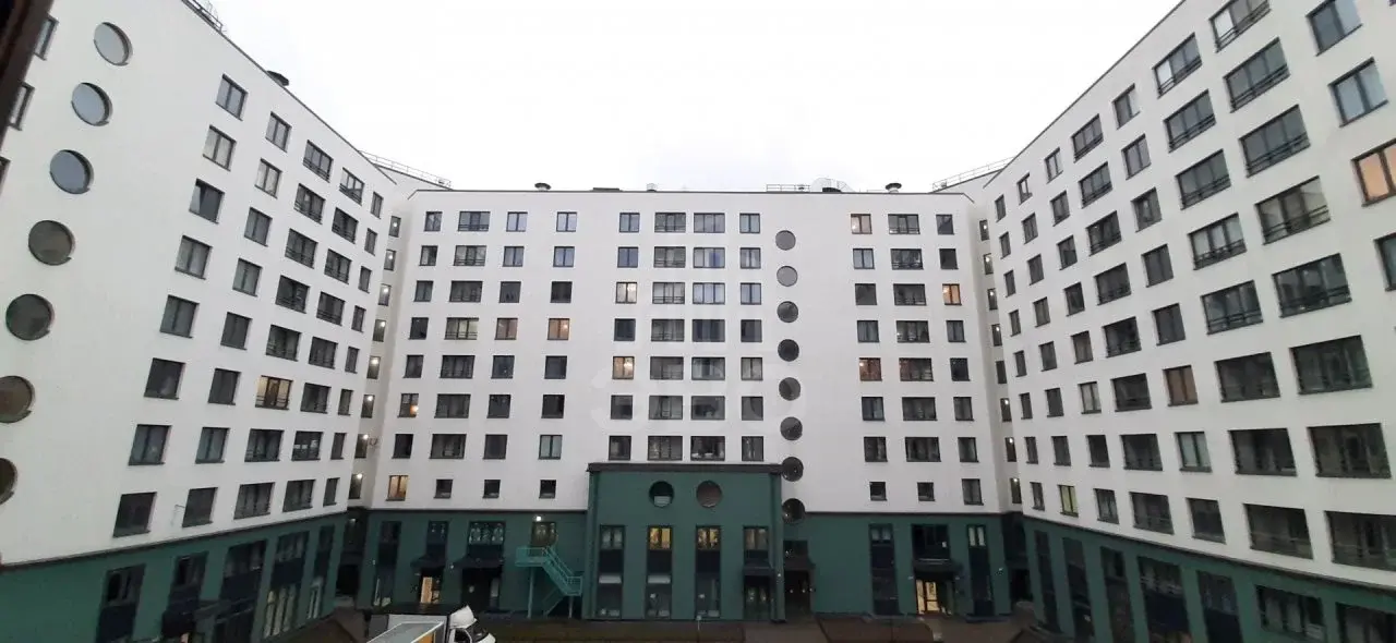 двухкомнатная квартира в Санкт-Петербурге по адресу: Парфеновская ул., 9, к 1