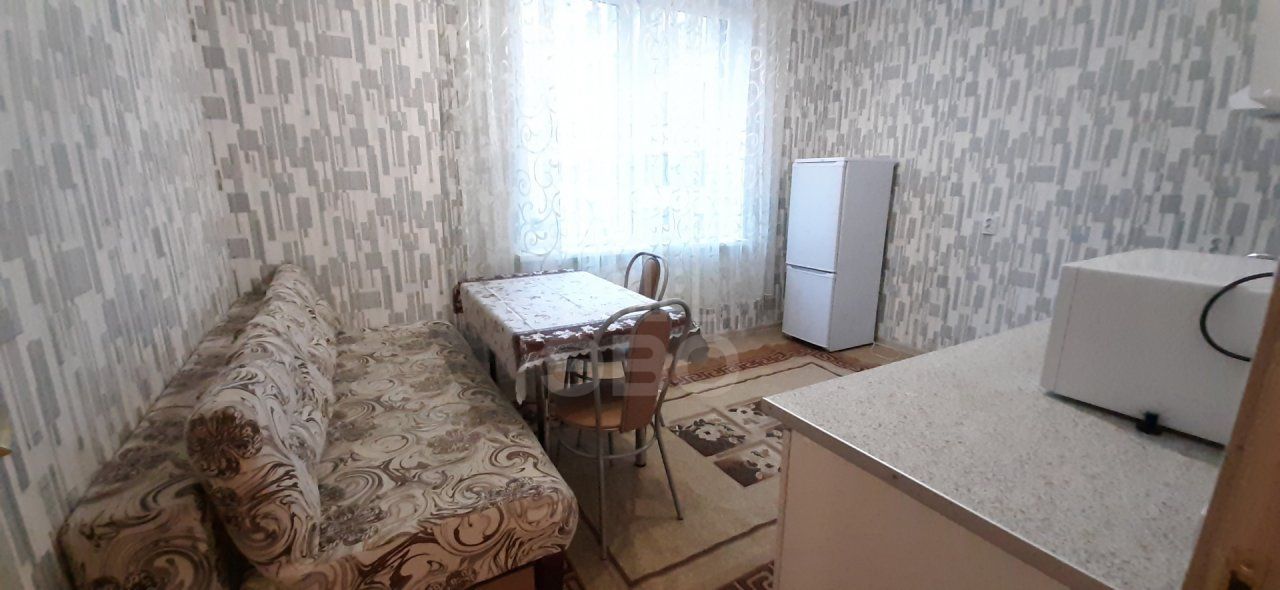 двухкомнатная квартира в Санкт-Петербурге по адресу: Парфеновская ул., 9, к 1