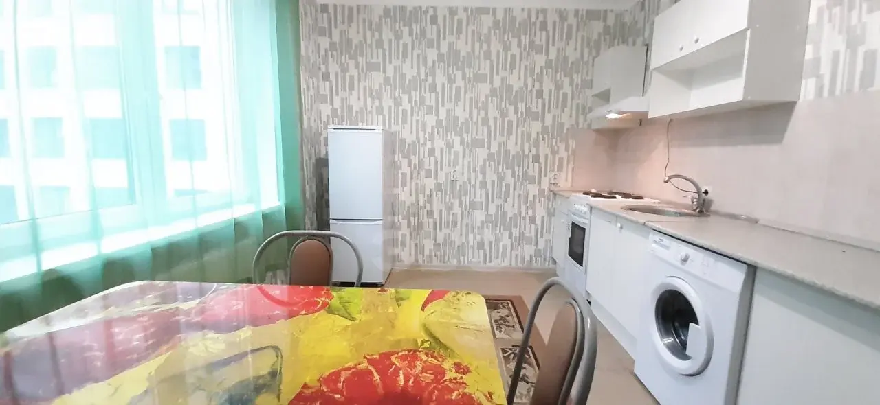 двухкомнатная квартира в Санкт-Петербурге по адресу: Парфеновская ул., 9, к 1
