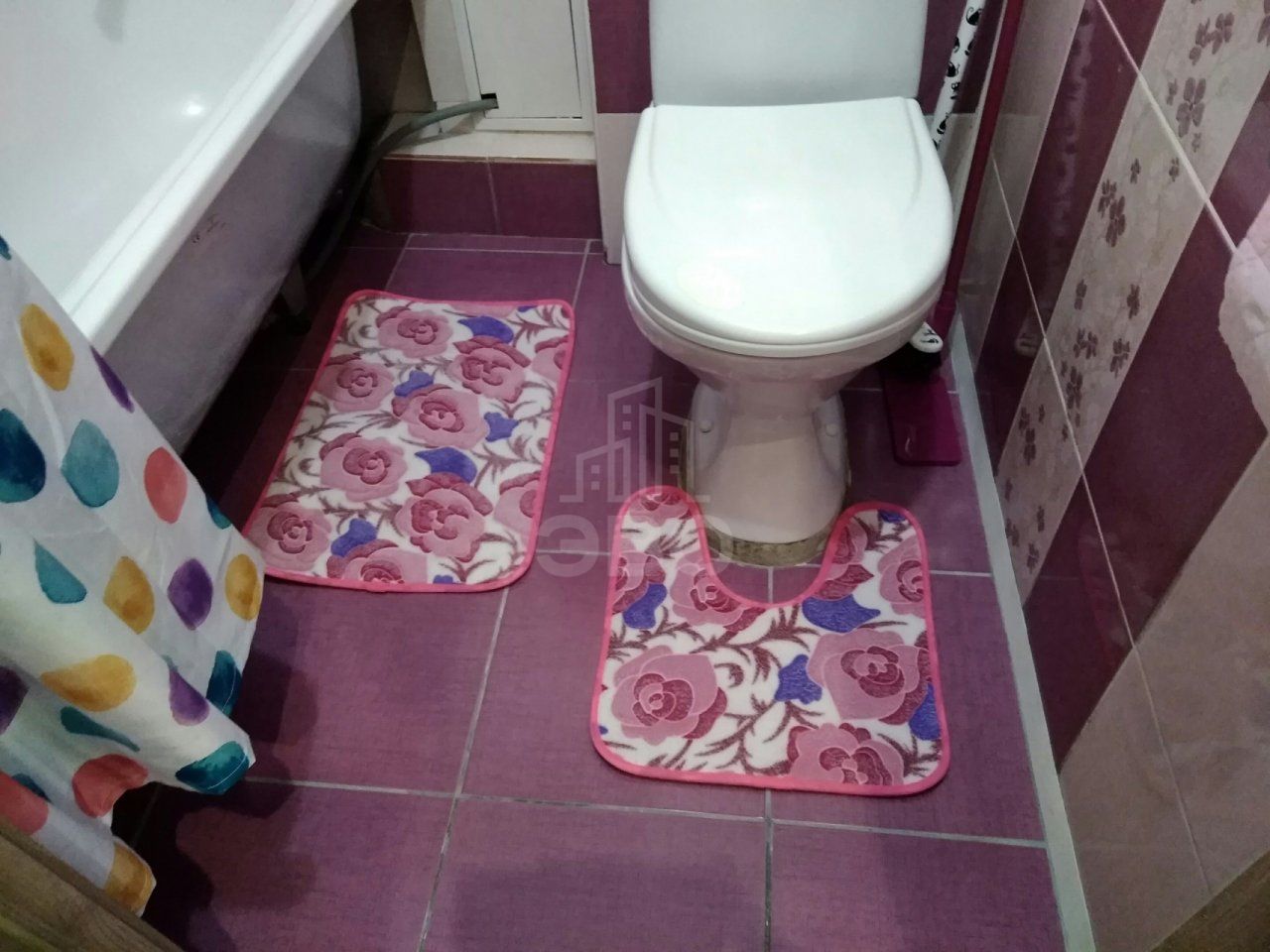 трехкомнатная квартира в Санкт-Петербурге по адресу: Пражская ул., 16