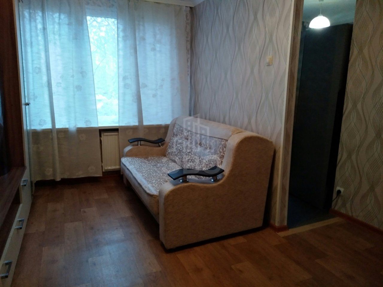 трехкомнатная квартира в Санкт-Петербурге по адресу: Пражская ул., 16