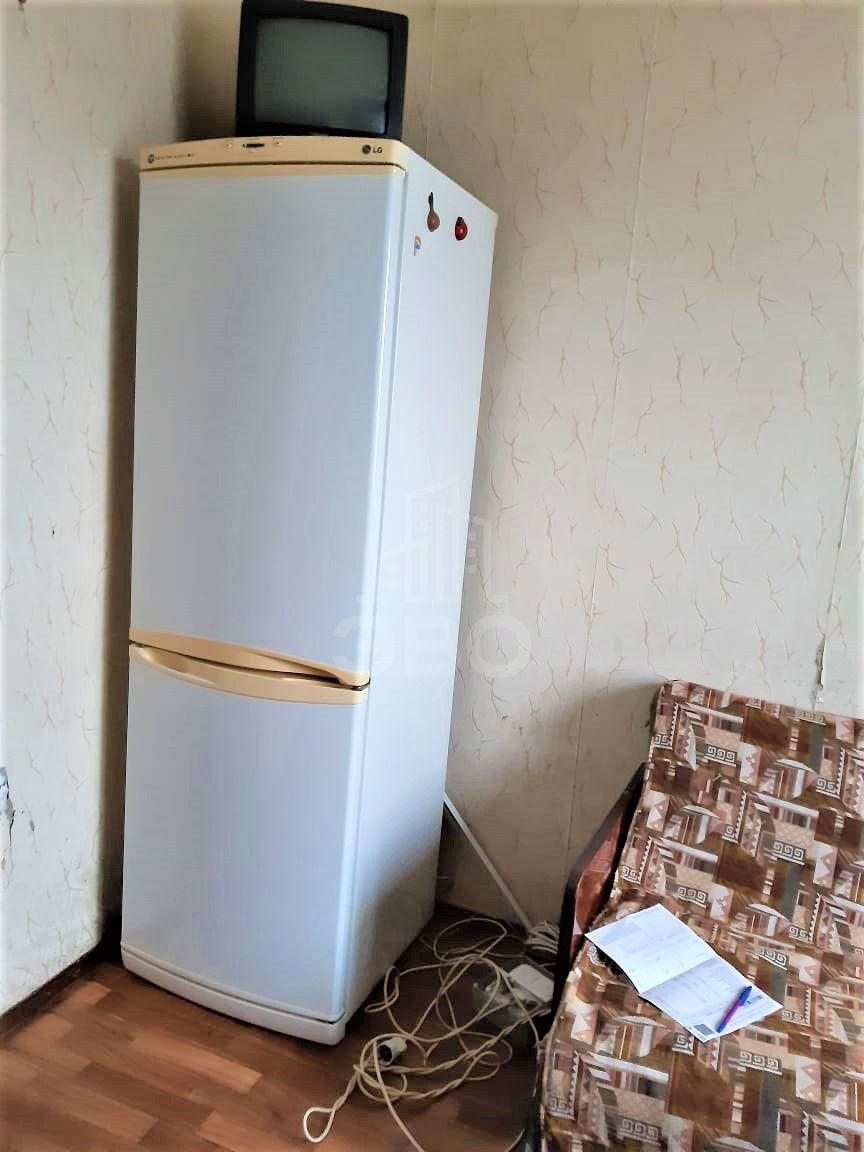 комната в Санкт-Петербурге по адресу: Школьная ул., 110, к 1