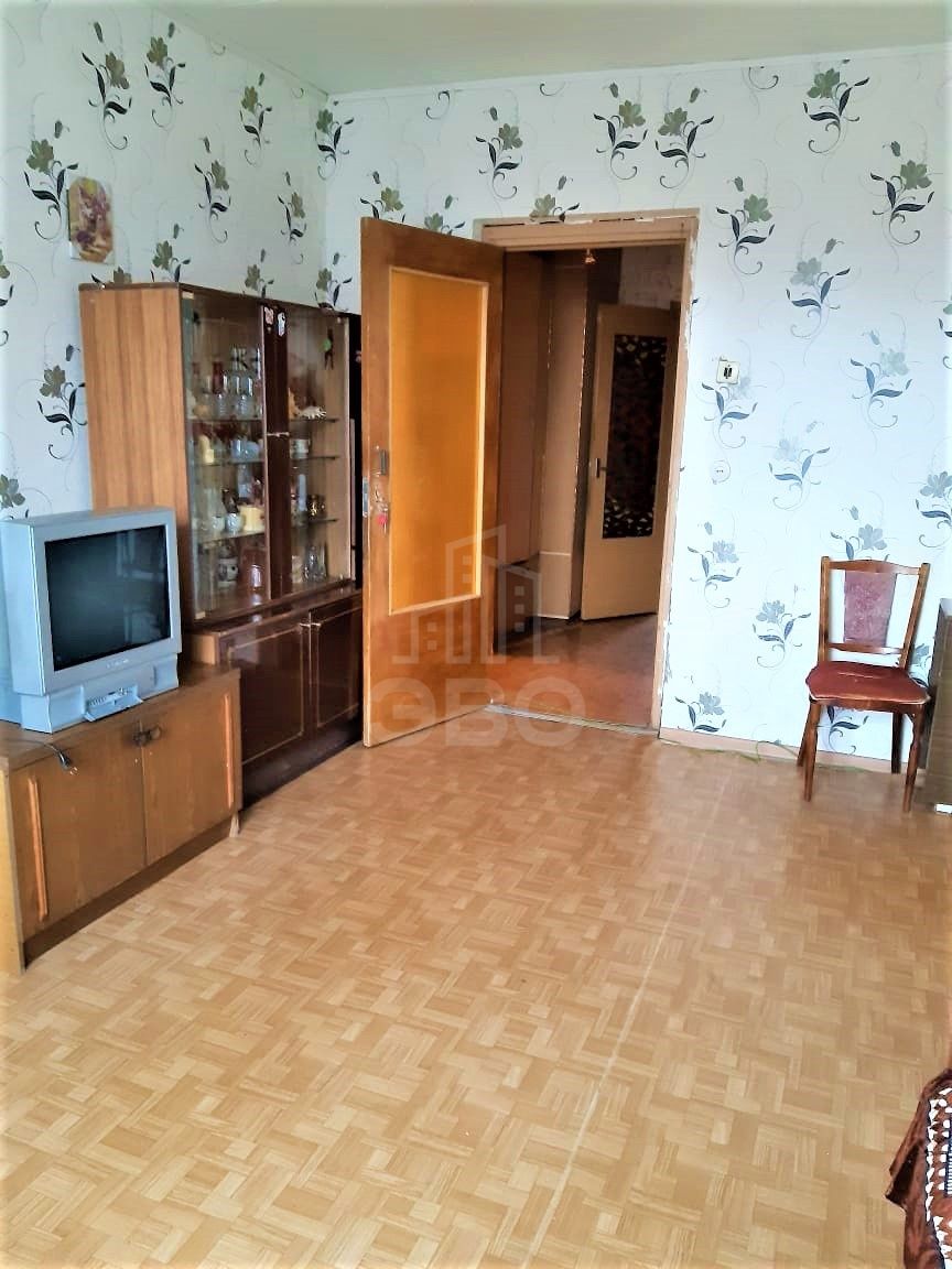 комната в Санкт-Петербурге по адресу: Школьная ул., 110, к 1