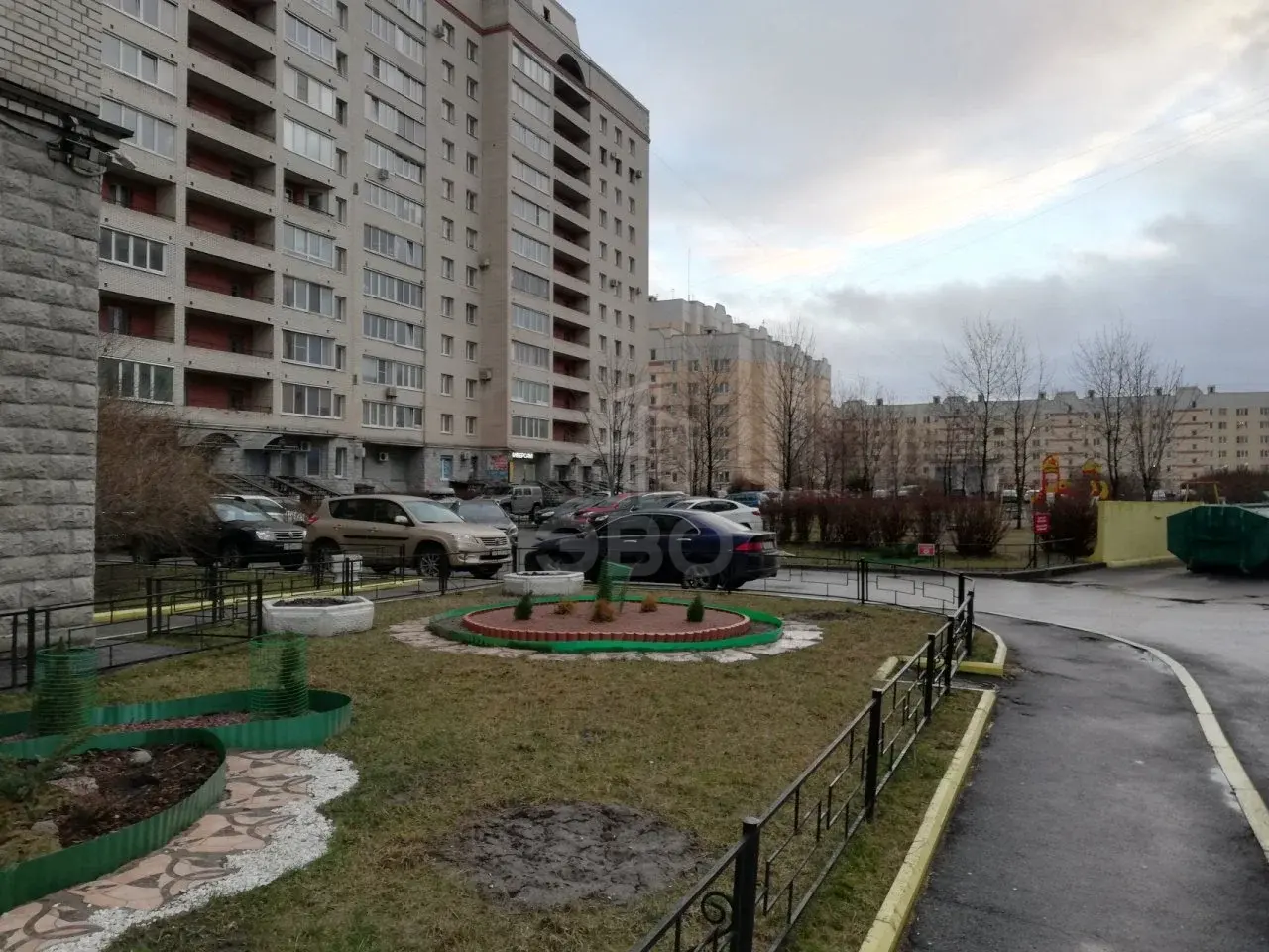 однокомнатная квартира в Санкт-Петербурге по адресу: Стародеревенская ул., 6, к 1