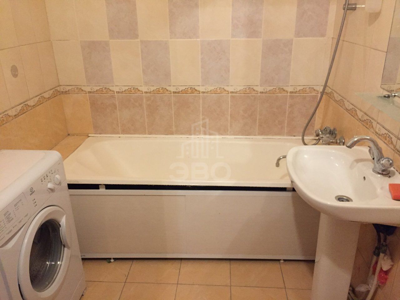 однокомнатная квартира в Санкт-Петербурге по адресу: Энгельса проспект, 93