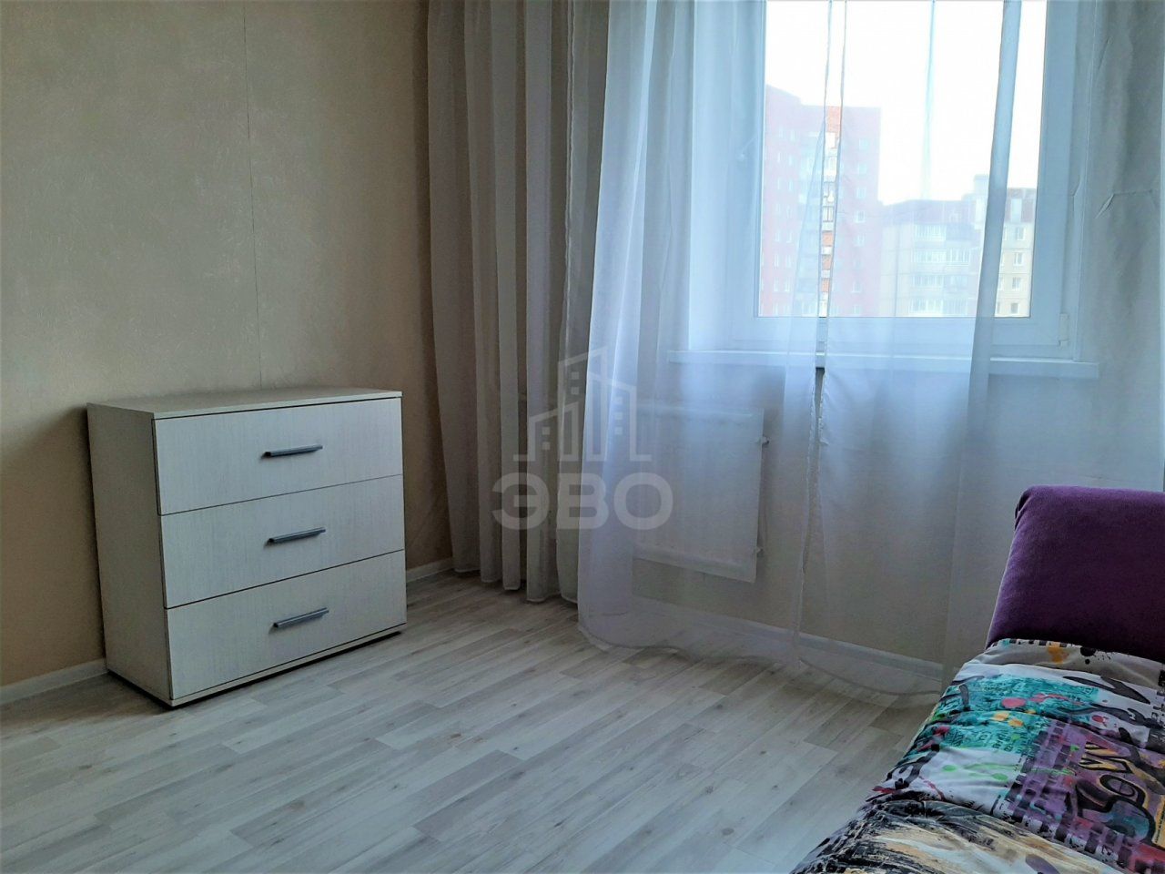 трехкомнатная квартира в Санкт-Петербурге по адресу: Королева проспект, 28