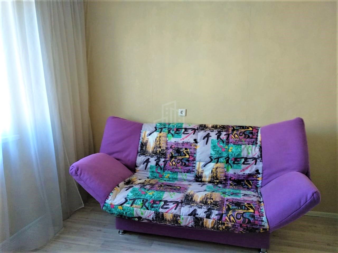 трехкомнатная квартира в Санкт-Петербурге по адресу: Королева проспект, 28