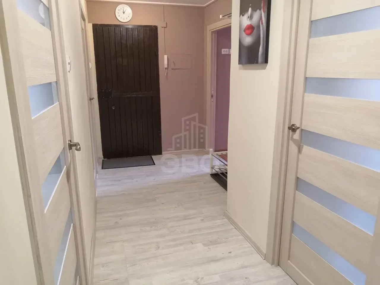 трехкомнатная квартира в Санкт-Петербурге по адресу: Невский проспект, 148