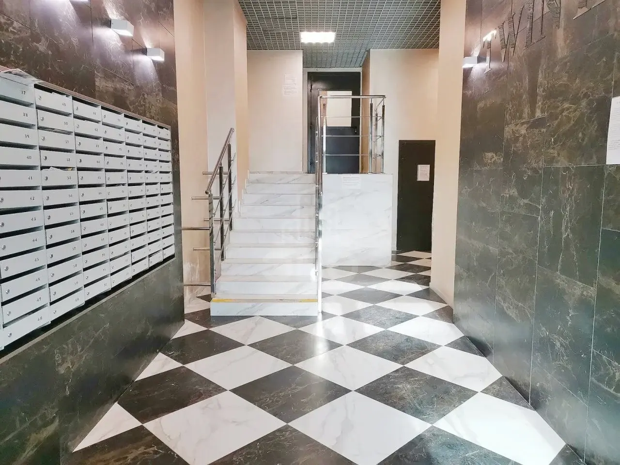 однокомнатная квартира в Санкт-Петербурге по адресу: Будапештская ул., 2, к 1