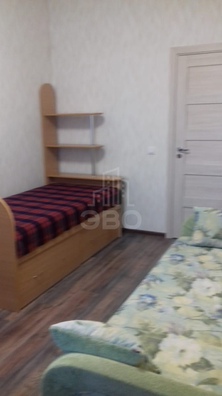 однокомнатная квартира в Санкт-Петербурге по адресу: Маршала Казакова ул., 70, к 1