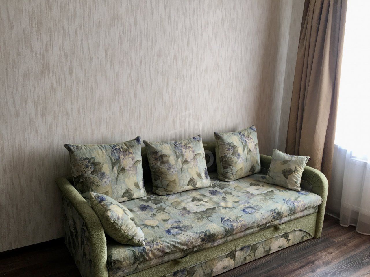 однокомнатная квартира в Санкт-Петербурге по адресу: Маршала Казакова ул., 70, к 1