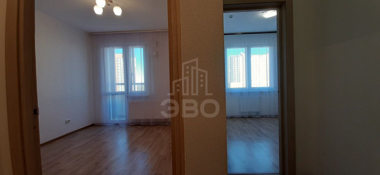 однокомнатная квартира в Санкт-Петербурге по адресу: Чарушинская ул., 10