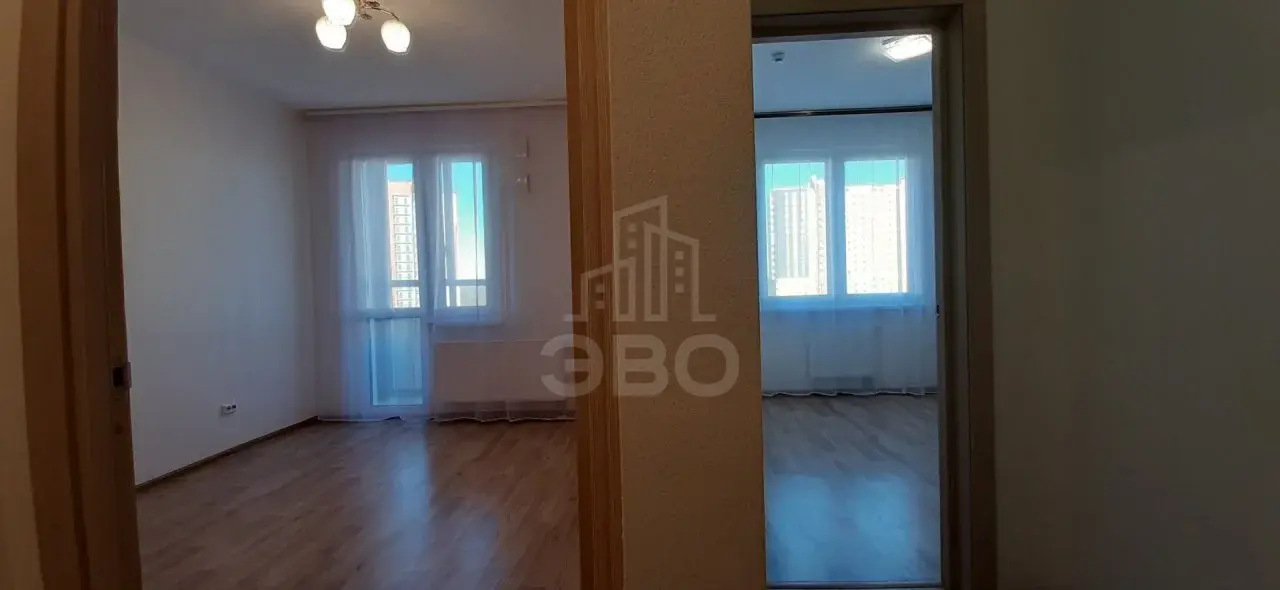 однокомнатная квартира в Санкт-Петербурге по адресу: Чарушинская ул., 10