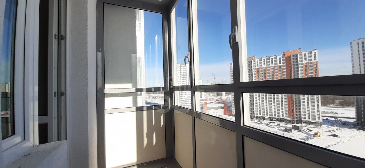 однокомнатная квартира в Санкт-Петербурге по адресу: Чарушинская ул., 10