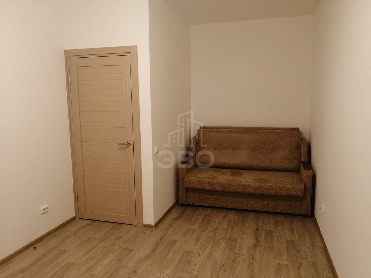 однокомнатная квартира в Санкт-Петербурге по адресу: Чарушинская ул., 10