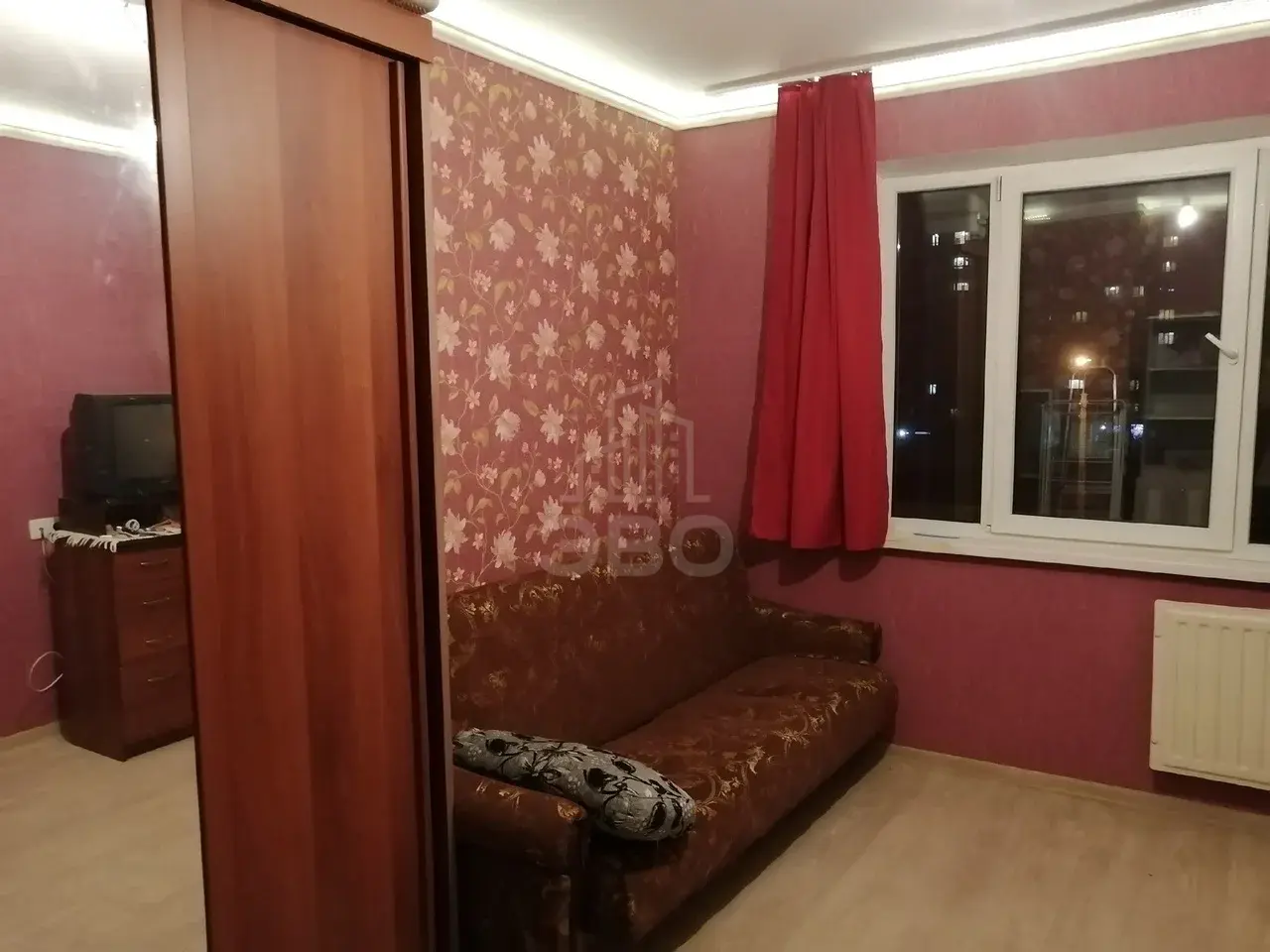 комната в Санкт-Петербурге по адресу: Энтузиастов проспект, 39, к 1