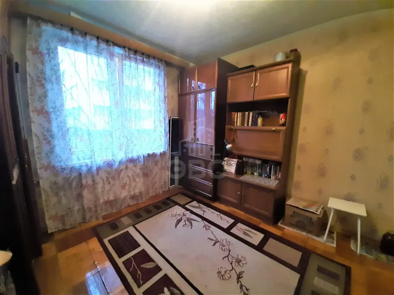 трехкомнатная квартира в Санкт-Петербурге по адресу: Ушинского ул., 23, к 1