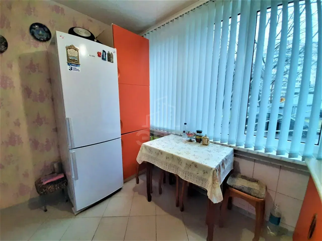 трехкомнатная квартира в Санкт-Петербурге по адресу: Ушинского ул., 23, к 1