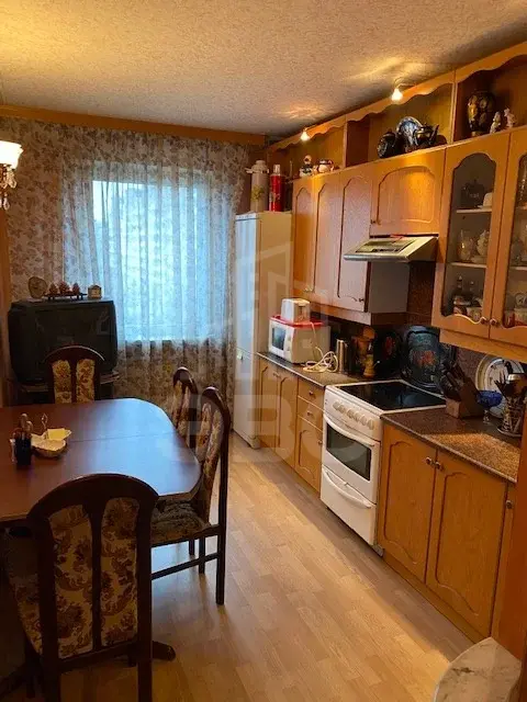двухкомнатная квартира в Санкт-Петербурге по адресу: Ириновский проспект, 33