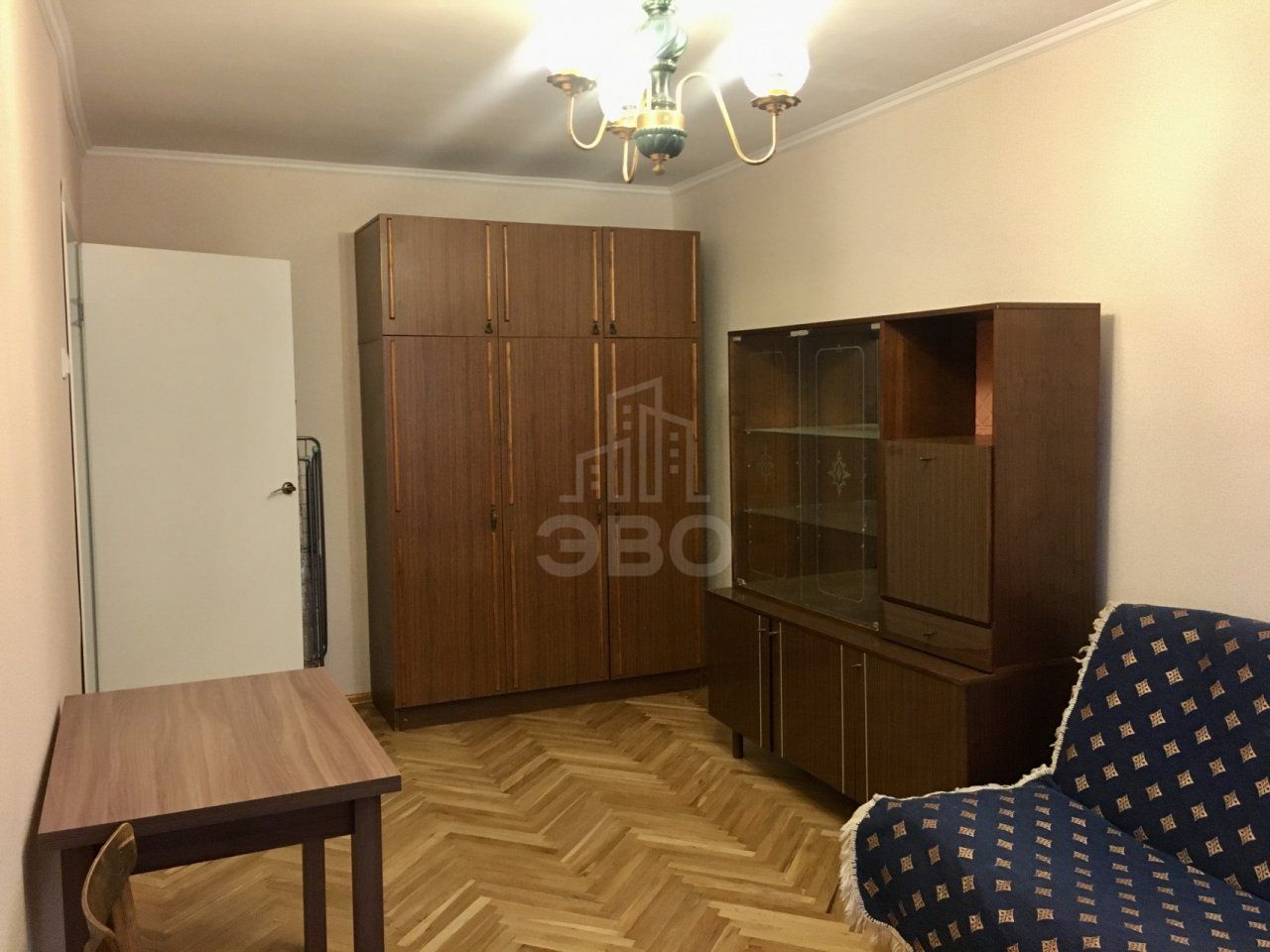 двухкомнатная квартира в Санкт-Петербурге по адресу: Генерала Симоняка ул., 17