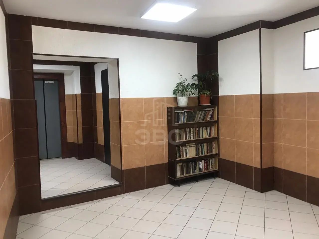 комната в Санкт-Петербурге по адресу: Товарищеский проспект, 28, к 1