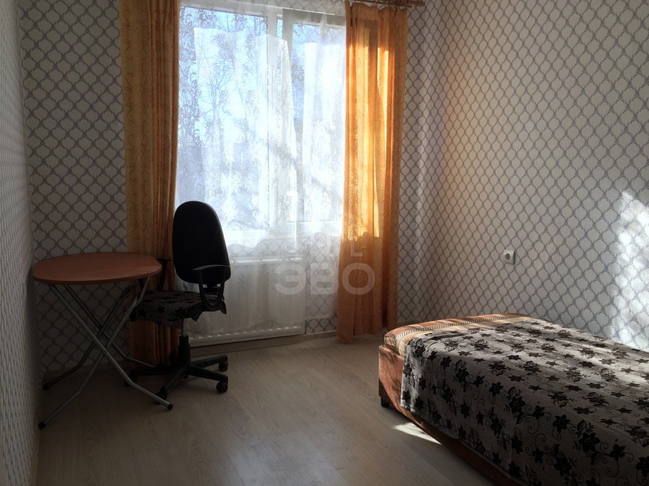 трехкомнатная квартира в Санкт-Петербурге по адресу: Народного Ополчения проспект, 63