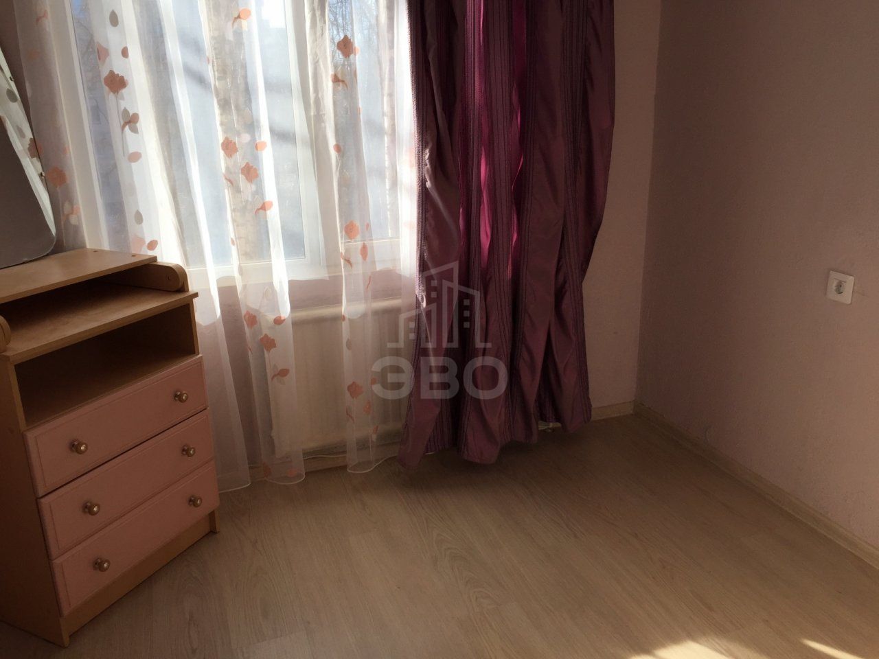 трехкомнатная квартира в Санкт-Петербурге по адресу: Народного Ополчения проспект, 63