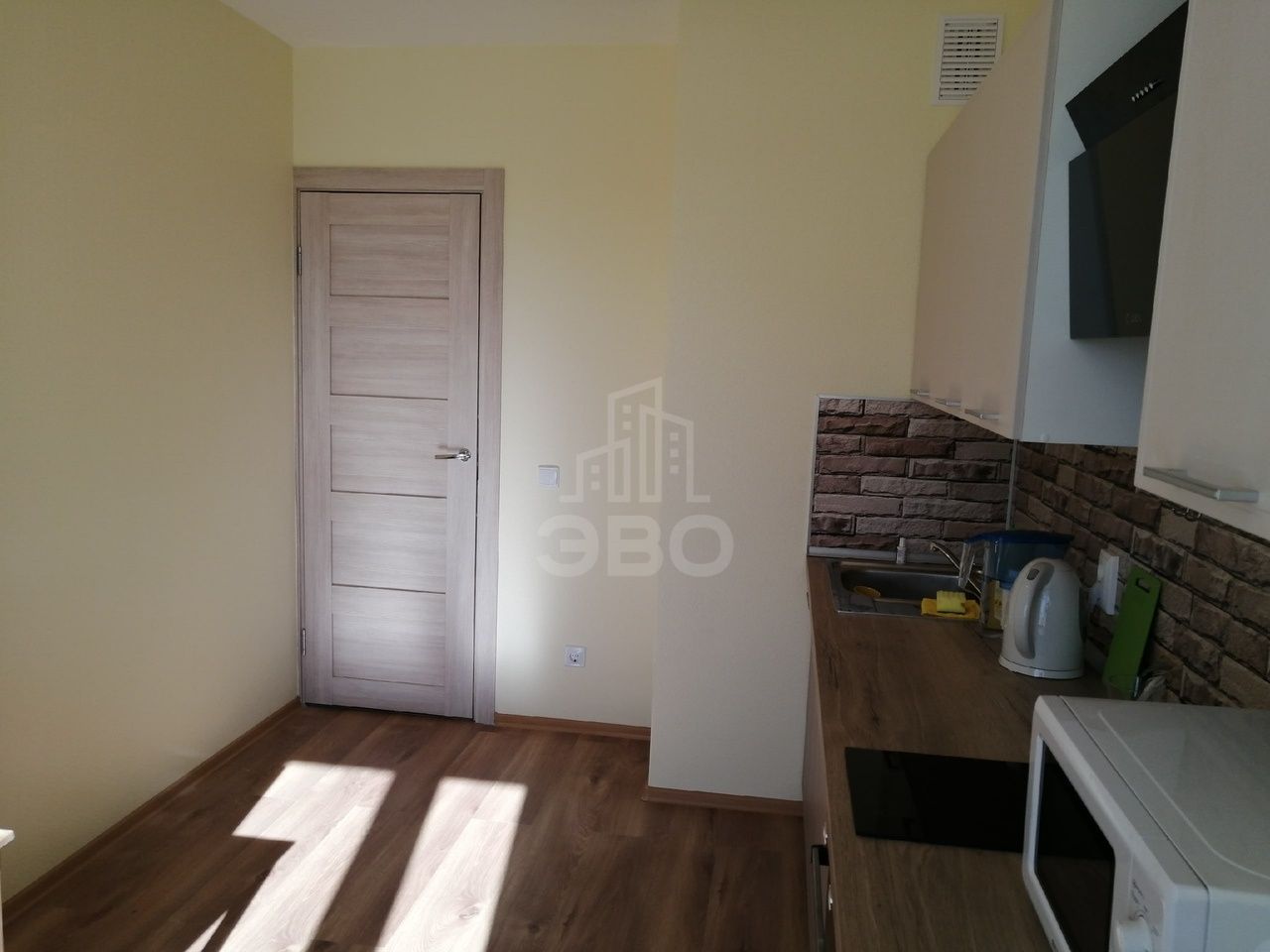 однокомнатная квартира в Санкт-Петербурге по адресу: Пулковское ш., 42, к 6