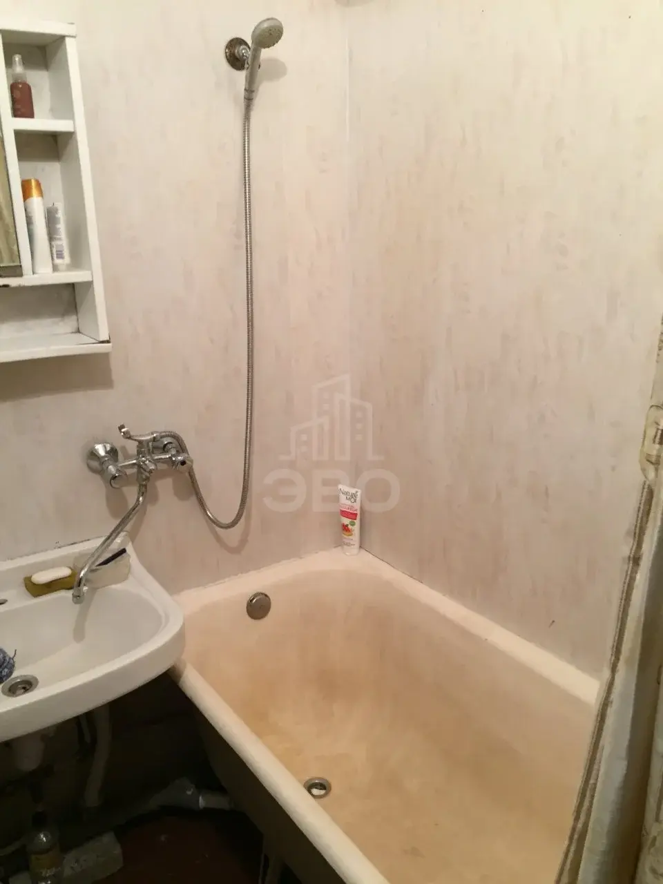 двухкомнатная квартира в Санкт-Петербурге по адресу: Партизана Германа ул., 10, к 2