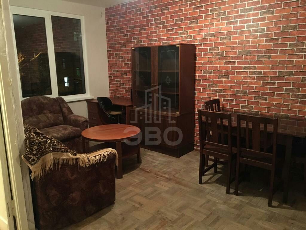 трехкомнатная квартира в Санкт-Петербурге по адресу: Новаторов б-р., 26