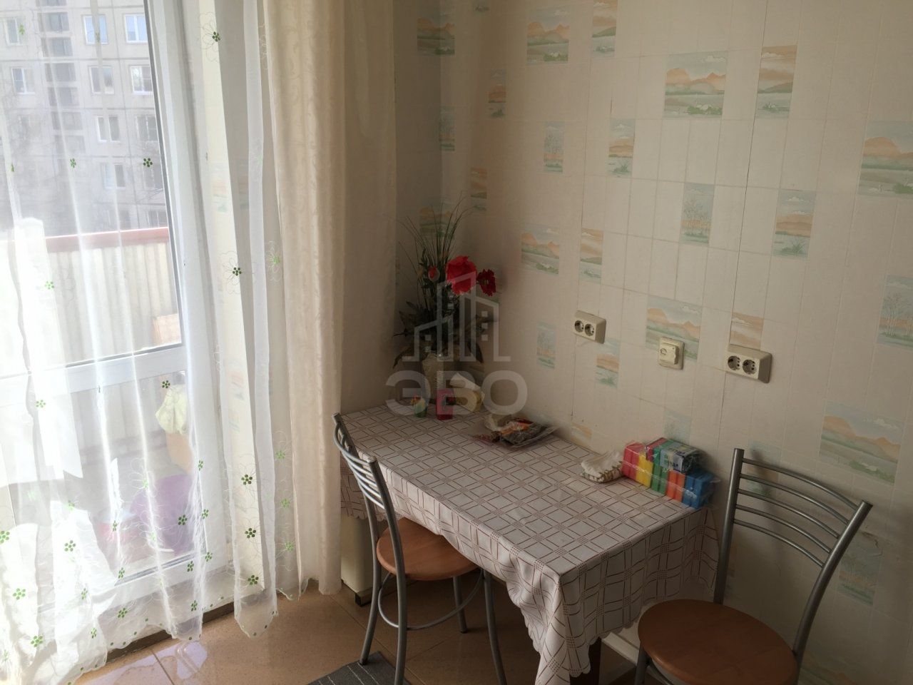 однокомнатная квартира в Санкт-Петербурге по адресу: Вавиловых ул., 7, к 4