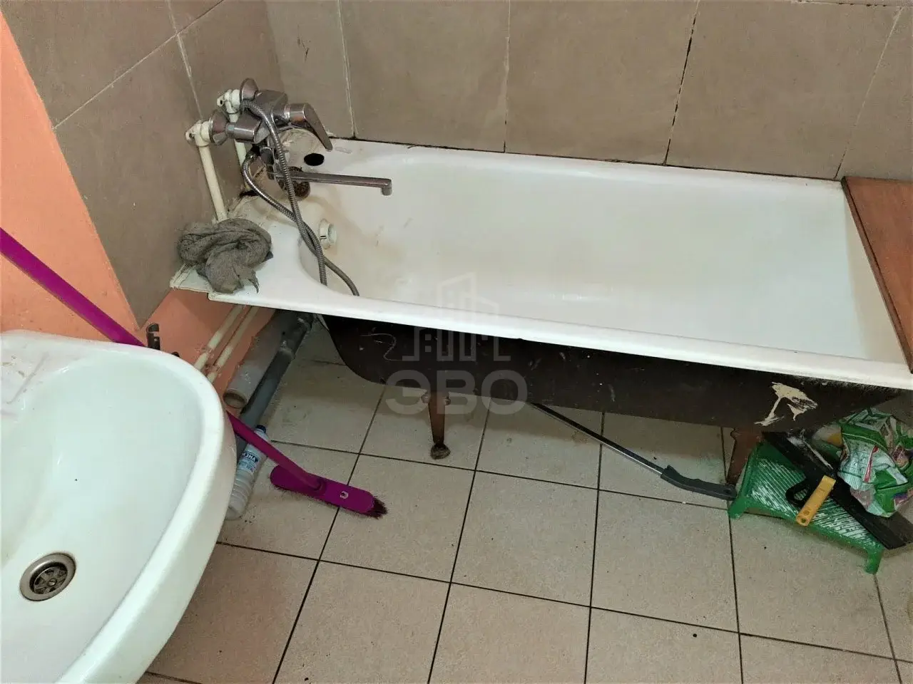 двухкомнатная квартира в Санкт-Петербурге по адресу: Кондратьевский проспект, 70, к 1