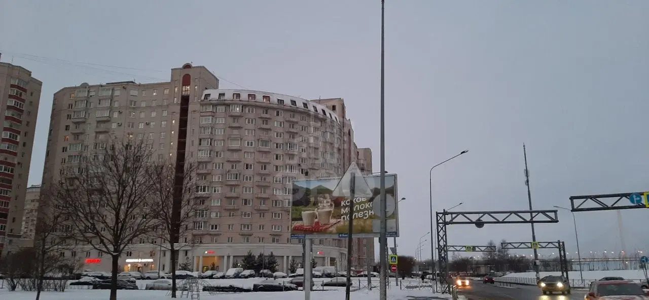 однокомнатная квартира в Санкт-Петербурге по адресу: Морская наб., 39, к 3