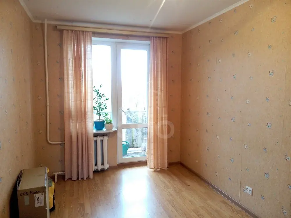 трехкомнатная квартира в Санкт-Петербурге по адресу: Подвойского ул., 50, к 3