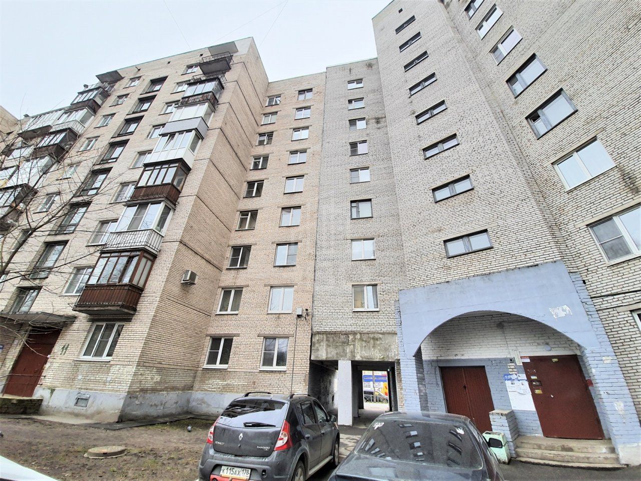 однокомнатная квартира в Санкт-Петербурге по адресу: Руставели ул., 58, к 1