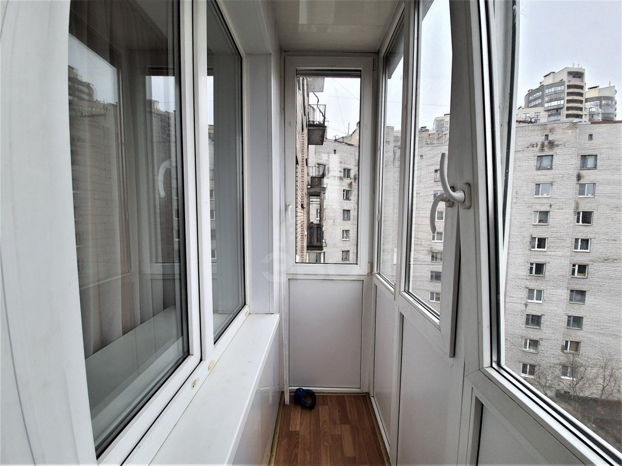 однокомнатная квартира в Санкт-Петербурге по адресу: Руставели ул., 58, к 1