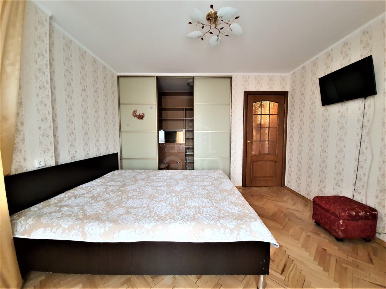 однокомнатная квартира в Санкт-Петербурге по адресу: Руставели ул., 58, к 1