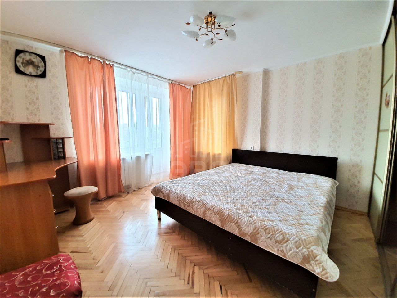 однокомнатная квартира в Санкт-Петербурге по адресу: Руставели ул., 58, к 1