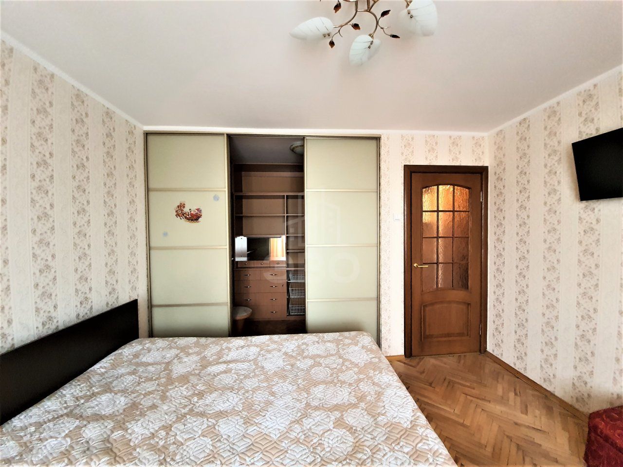 однокомнатная квартира в Санкт-Петербурге по адресу: Руставели ул., 58, к 1