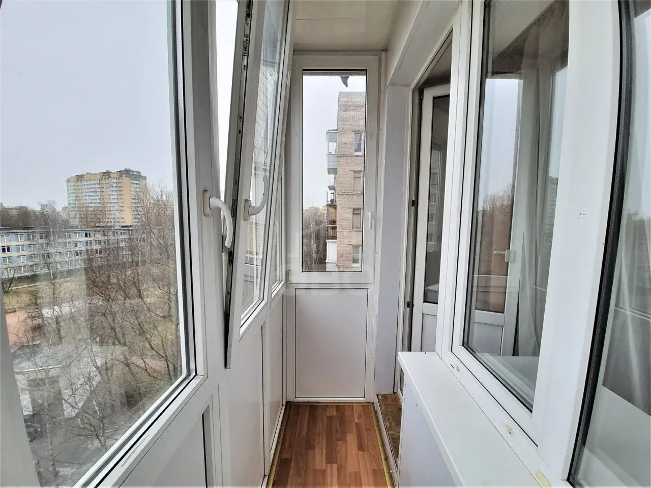 однокомнатная квартира в Санкт-Петербурге по адресу: Руставели ул., 58, к 1