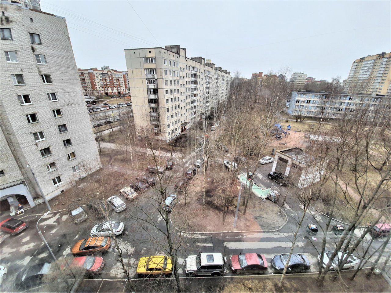 однокомнатная квартира в Санкт-Петербурге по адресу: Руставели ул., 58, к 1