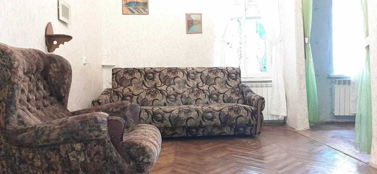 двухкомнатная квартира в Санкт-Петербурге по адресу: Офицерский пер., 4
