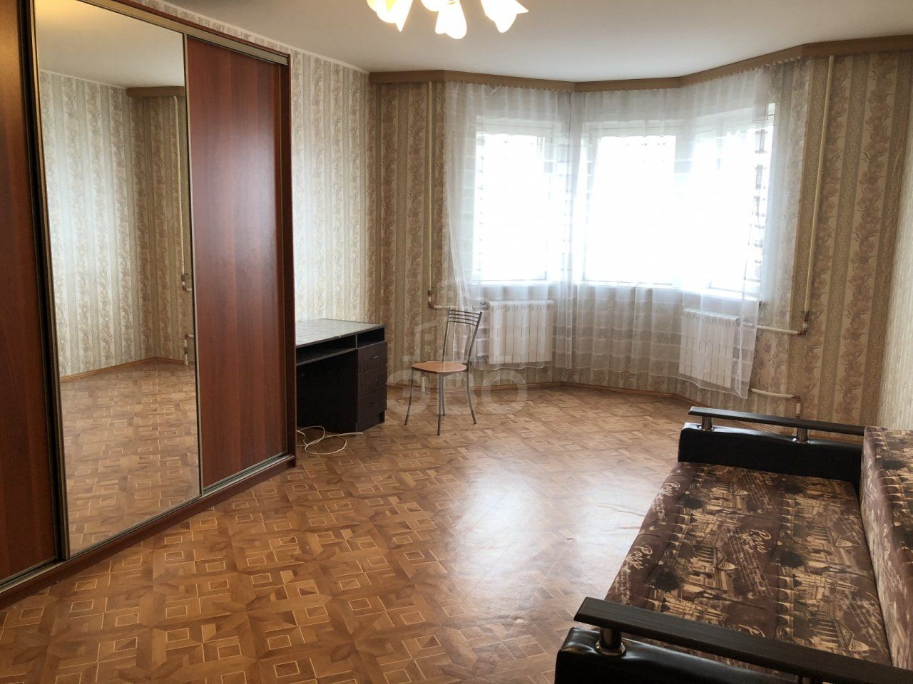 двухкомнатная квартира в Санкт-Петербурге по адресу: Поликарпова аллея, 2