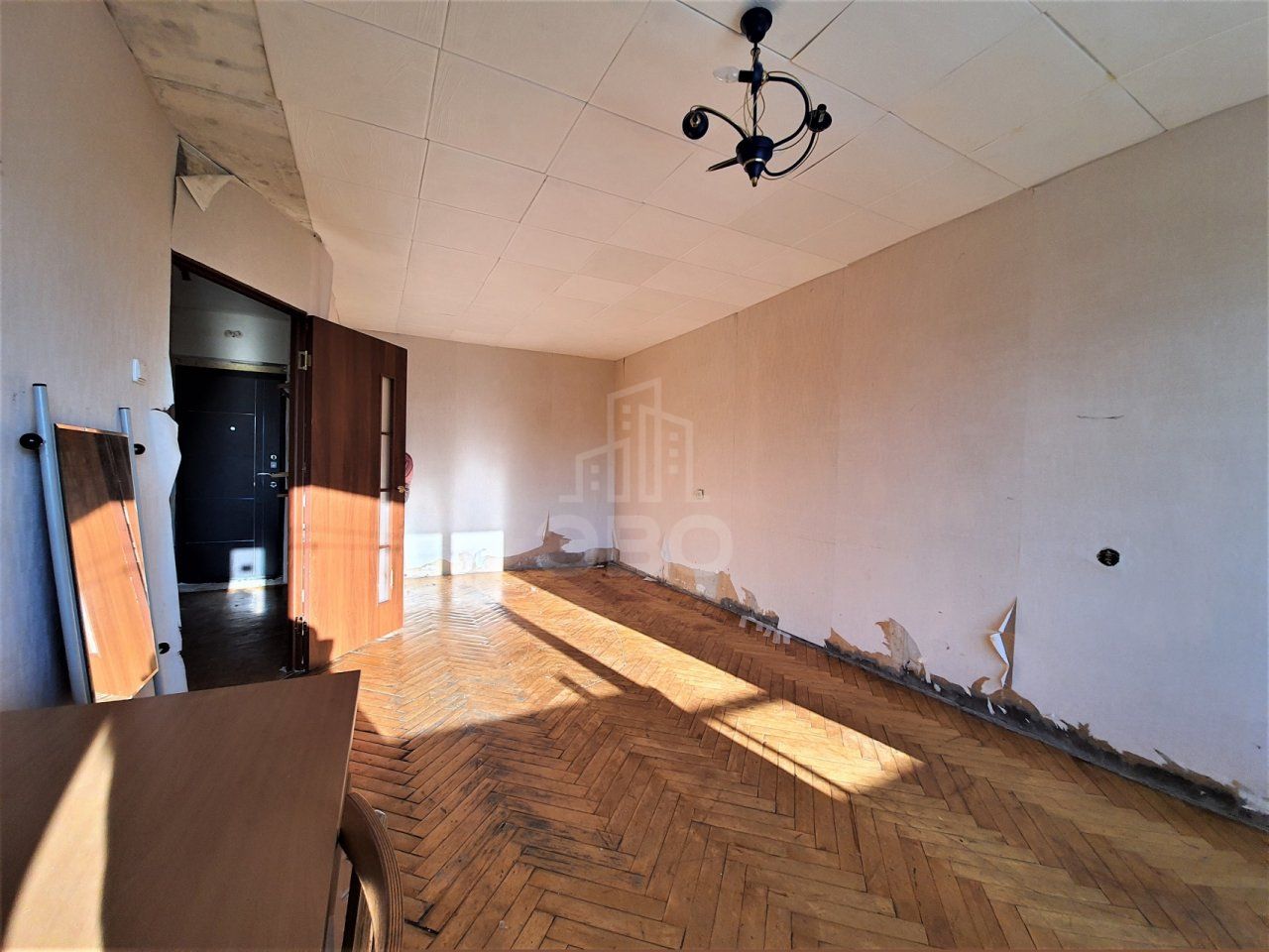 однокомнатная квартира в Санкт-Петербурге по адресу: Кондратьевский проспект, 77, к 1