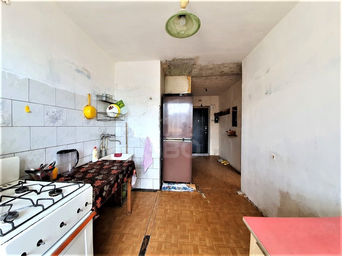 однокомнатная квартира в Санкт-Петербурге по адресу: Кондратьевский проспект, 77, к 1