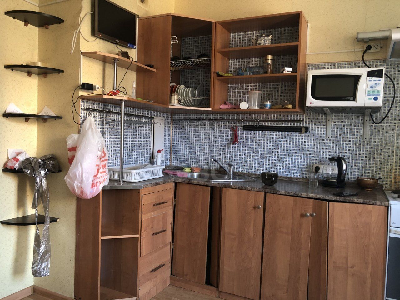 двухкомнатная квартира в Санкт-Петербурге по адресу: Изборская  ул., 1, к 1